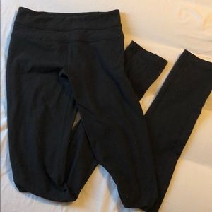 Black lululemon pant